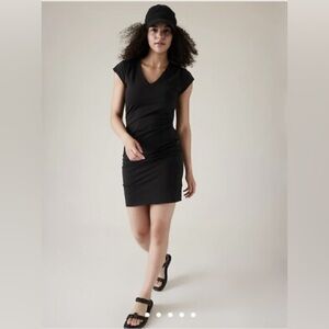Athleta Ruched Effortless Tee Dress Small Petite SP Black EUC